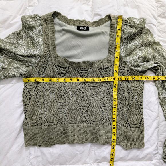 MISS ME Sage Green Long Sleeve Cropped Top Medium - Picture 8 of 9